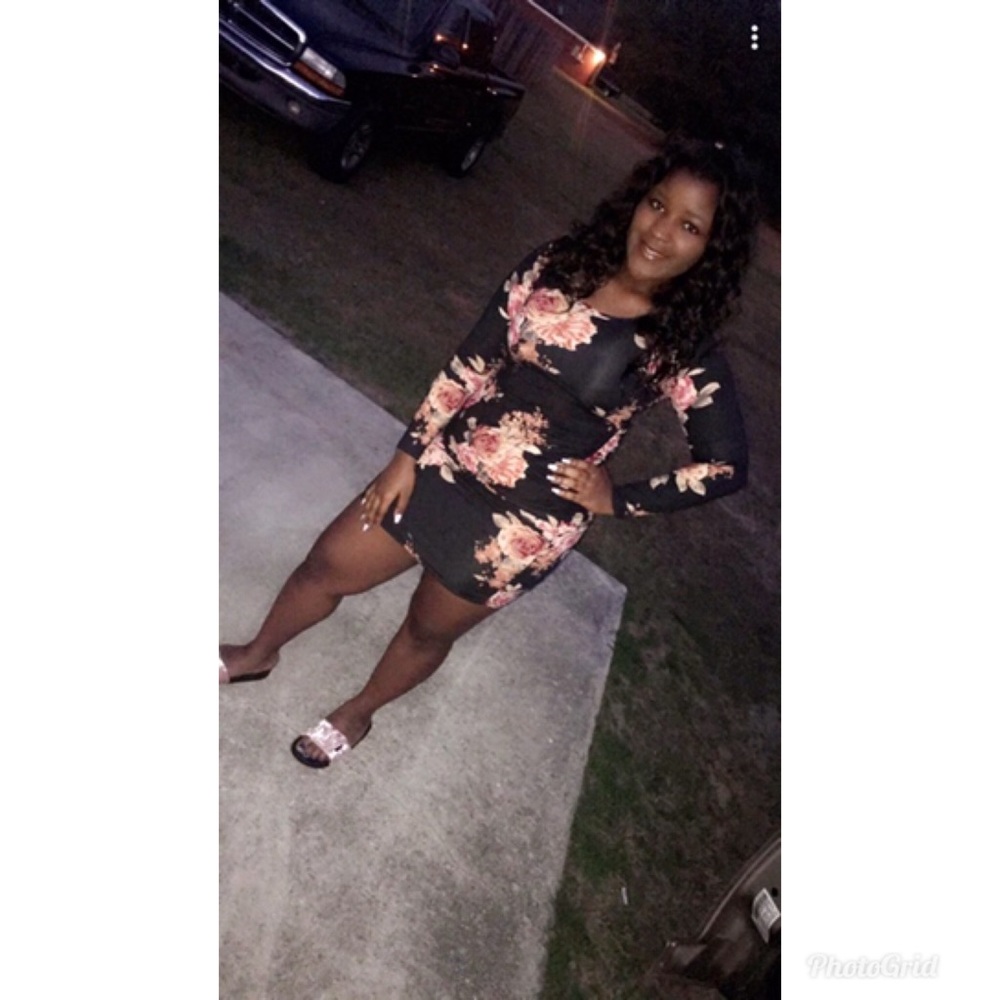 Meet your Posher, Alandria